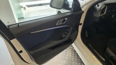 BMW 118 2020 - 27900 EUR, 72732 km - AUTO.MOTO.pt - 72732km - foto 32 de 55