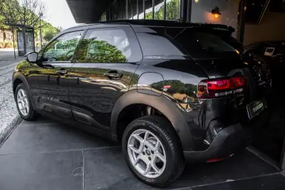 Citroën C4 Cactus 2019 - 9790 EUR, 189313 km - AUTO.MOTO.pt - 189313km - foto 3 de 41