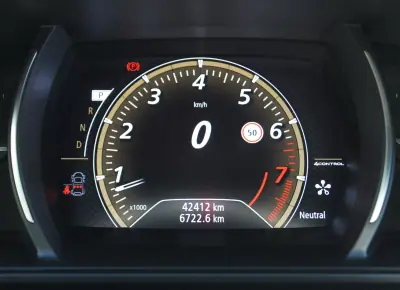 Renault Mégane 2019 - 43990 EUR, 42000 km - AUTO.MOTO.pt - 42000km - foto 40 de 41