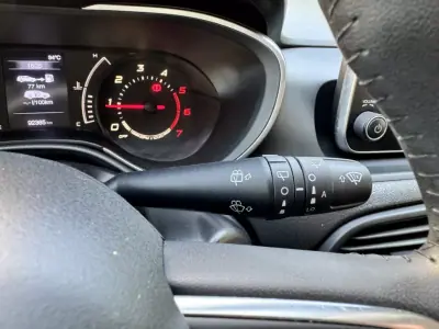 Fiat Tipo Station Wagon 2018 - 12900 EUR, 92385 km - AUTO.MOTO.pt - 92385km - foto 14 de 25