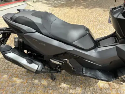 Honda ADV 150 2023 - 5300 EUR, 16240 km - AUTO.MOTO.pt - 16240km - foto 6 de 14