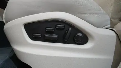 Porsche Cayenne 2022 - 120000 EUR, 42421 km - AUTO.MOTO.pt - 42421km - foto 19 de 27