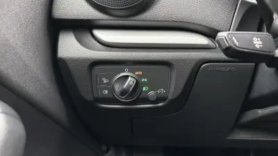 Audi A3 Sportback 2017 - 18999 EUR, 165021 km - AUTO.MOTO.pt - 165021km - foto 11 de 42