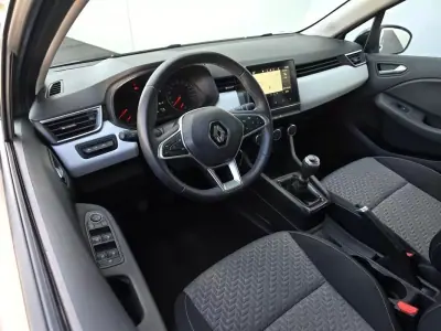 Renault Clio 2023 - 14900 EUR, 55991 km - AUTO.MOTO.pt - 55991km - foto 13 de 26