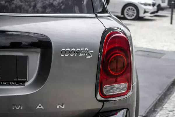 MINI Countryman 2018 - 19990 EUR, 92179 km - AUTO.MOTO.pt - 92179km - foto 11 de 44