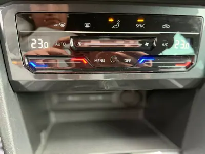 Volkswagen Tiguan 2022 - 33900 EUR, 71516 km - AUTO.MOTO.pt - 71516km - foto 14 de 21