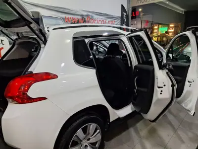 Peugeot 2008 2015 - 9740 EUR, 120266 km - AUTO.MOTO.pt - 120266km - foto 20 de 28