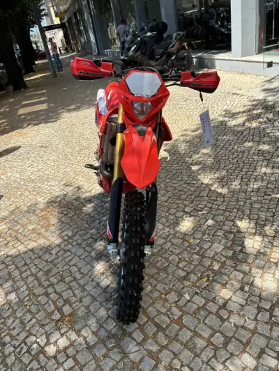 BETA RR 125 2-Stroke 2019 - 4750 EUR, 3610 km - AUTO.MOTO.pt - 3610km - foto 2 de 18