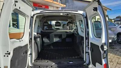 Renault Kangoo 1.5 DCI Express S/S Maxi Business 2019 - 18900 EUR, 190869 km - AUTO.MOTO.pt - 190869km - foto 12 de 31