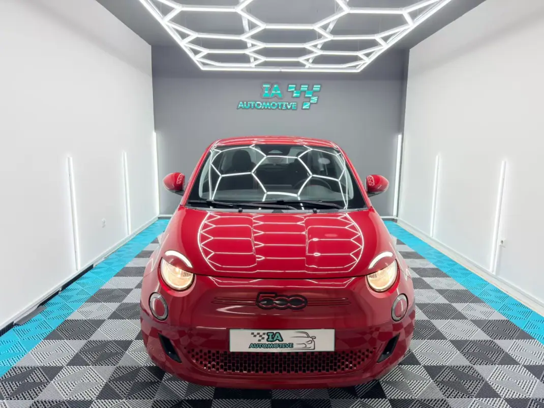 Fiat 500e 2023 - 13250 EUR, 22000 km - AUTO.MOTO.pt - 22000km - foto 2 de 24