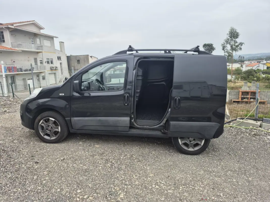 Fiat Fiorino 2018 - 9400 EUR, 179900 km - 179900km - foto 7 de 10