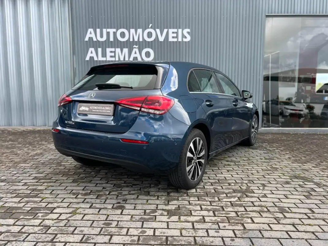 Mercedes-Benz A 250e 2022 - 28750 EUR, 42690 km - AUTO.MOTO.pt - 42690km - foto 5 de 20