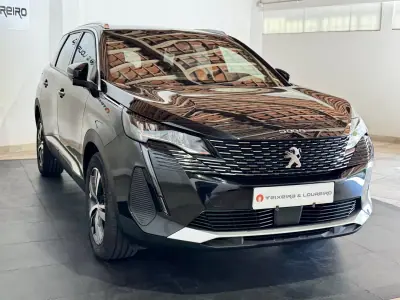 Peugeot 5008 2024 - 29750 EUR, 15993 km - AUTO.MOTO.pt - 15993km - foto 3 de 13