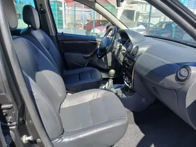 Dacia Duster 2011 - 9650 EUR, 102884 km - 102884km - foto 23 de 26