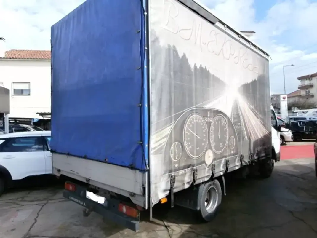 Mitsubishi Canter 3.0 TD 145cv 3LUG 2007 - 16000 EUR, 132361 km - AUTO.MOTO.pt - 132361km - foto 5 de 10