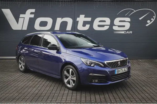 Peugeot 308 SW 2018 - 12350 EUR, 79660 km - AUTO.MOTO.pt - 79660km - foto 10 de 27