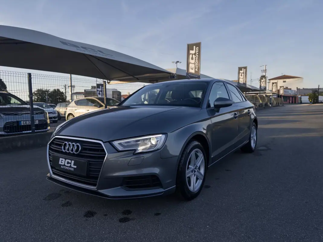 Audi A3 Limousine 2017 - 16990 EUR, 97000 km - AUTO.MOTO.pt - 97000km - foto 3 de 33
