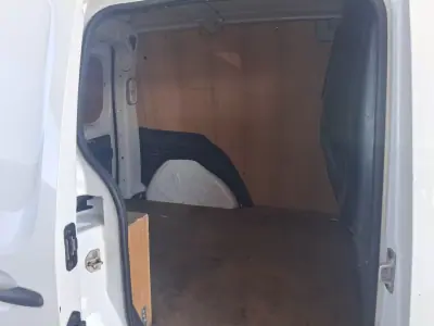Renault Kangoo 2020 - 8900 EUR, 220000 km - 220000km - foto 7 de 14
