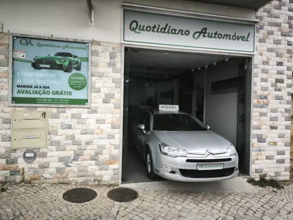 Citroën C5 Tourer 2014 - 8950 EUR, 249314 km - AUTO.MOTO.pt - 249314km - foto 9 de 37