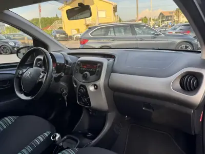 Citroën C1 2018 - 9999 EUR, 40000 km - AUTO.MOTO.pt - 40000km - foto 9 de 20