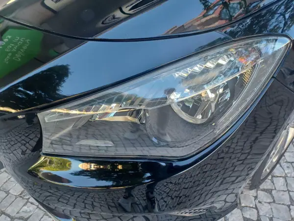 Mercedes-Benz CLA 180 2016 - 16890 EUR, 138109 km - AUTO.MOTO.pt - 138109km - foto 25 de 34