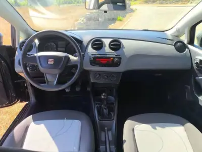 SEAT Ibiza 2012 - 5965 EUR, 167600 km - AUTO.MOTO.pt - 167600km - foto 7 de 10
