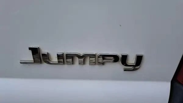 Citroën Jumpy 2012 - 8900 EUR, 361065 km - AUTO.MOTO.pt - 361065km - foto 22 de 23