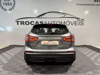 Nissan Qashqai 2019 - 18500 EUR, 131140 km - AUTO.MOTO.pt - 131140km - foto 38 de 48