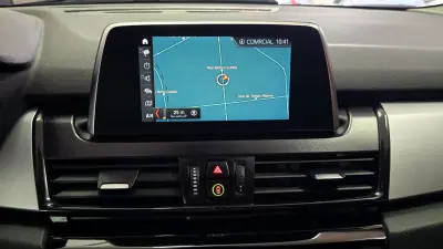 BMW 216 Active Tourer 2019 - 16890 EUR, 108650 km - AUTO.MOTO.pt - 108650km - foto 25 de 69