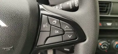 Dacia Sandero 2025 - 16990 EUR, 2000 km - AUTO.MOTO.pt - 2000km - foto 28 de 39