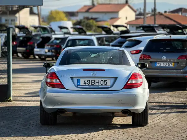 Mercedes-Benz SLK 200 2004 - 13700 EUR, 101311 km - AUTO.MOTO.pt - 101311km - foto 4 de 10
