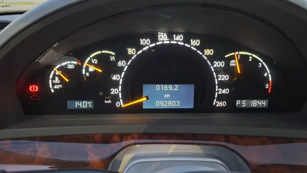 Mercedes-Benz S 400 2002 - 13750 EUR, 93000 km - AUTO.MOTO.pt - 93000km - foto 8 de 15