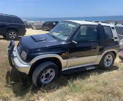 Suzuki VITARA CABRIO JLX U9 2000 - 7000 EUR, 220000 km - foto 1 de 15