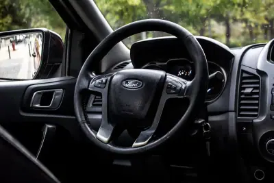 Ford Ranger 2014 - 24900 EUR, 174229 km - AUTO.MOTO.pt - 174229km - foto 34 de 39