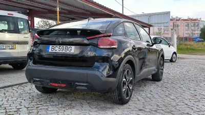 Citroën e-C4 2023 - 18950 EUR, 19926 km - AUTO.MOTO.pt - 19926km - foto 4 de 9