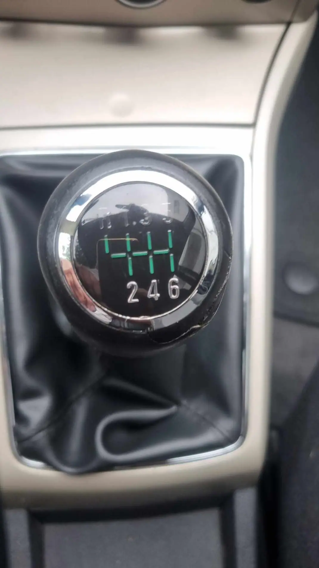 Opel Astra 2009 - 3999 EUR, 158000 km - AUTO.MOTO.pt - 158000km - foto 14 de 15