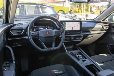 Cupra Formentor 2023 - 28750 EUR, 25000 km - foto 3 de 38