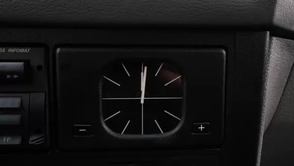 BMW 520 1994 - 5900 EUR, 241000 km - AUTO.MOTO.pt - 241000km - foto 19 de 19