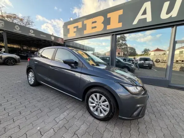 SEAT Ibiza 2022 - 12900 EUR, 90422 km - AUTO.MOTO.pt - 90422km - foto 5 de 11