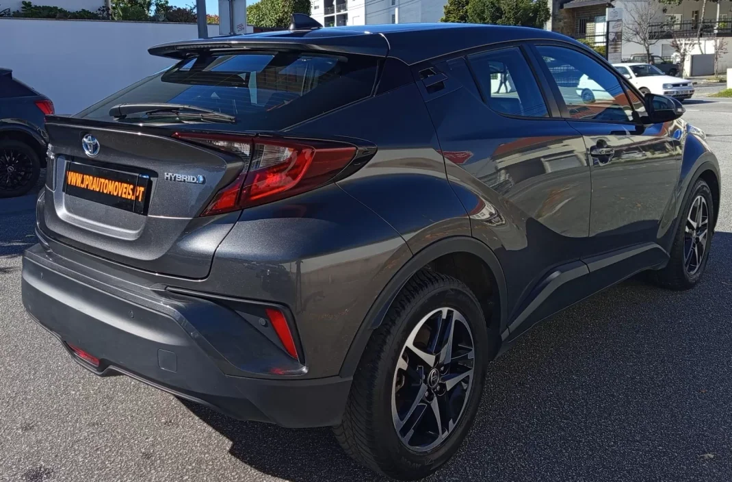 Toyota C-HR 2022 - 23900 EUR, 114479 km - AUTO.MOTO.pt - 114479km - foto 7 de 17