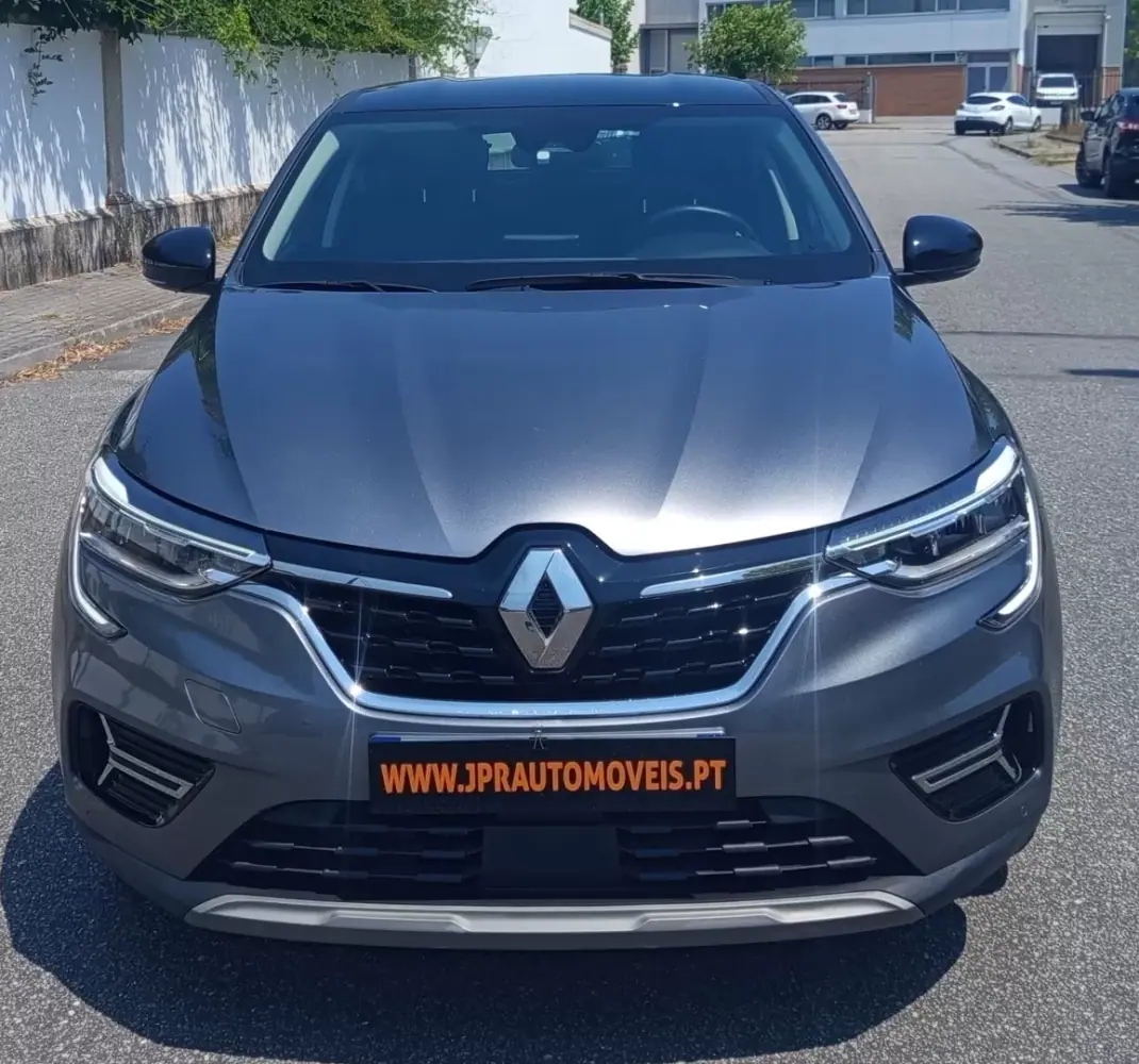 Renault Arkana 2022 - 22990 EUR, 38600 km - 38600km - foto 2 de 19