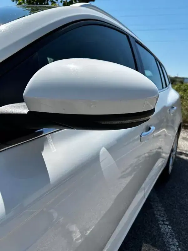 Renault Mégane 2019 - 14250 EUR, 135000 km - AUTO.MOTO.pt - 135000km - foto 8 de 39