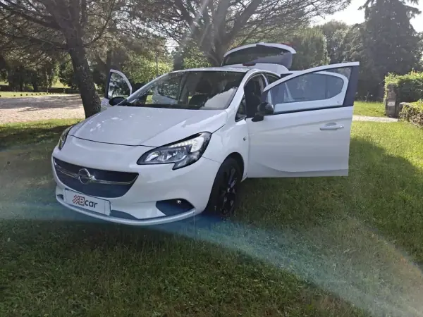 Opel Corsa 2017 - 12900 EUR, 58750 km - AUTO.MOTO.pt - 58750km - foto 20 de 34