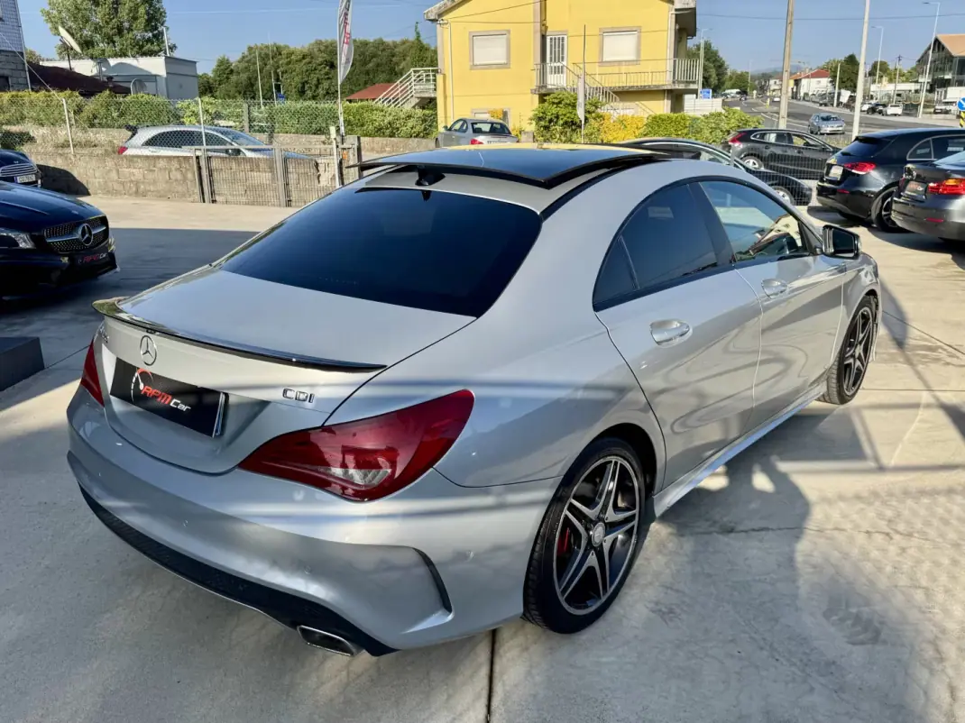 Mercedes-Benz CLA 220 2014 - 19999 EUR, 175000 km - AUTO.MOTO.pt - 175000km - foto 20 de 23