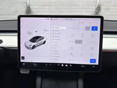 Tesla Model 3 2021 - 27950 EUR, 49088 km - AUTO.MOTO.pt - 49088km - foto 9 de 59