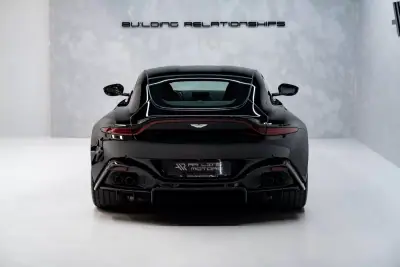 Aston Martin V8 Vantage Coupe 2019 - 144950 EUR, 31000 km - 31000km - foto 12 de 45