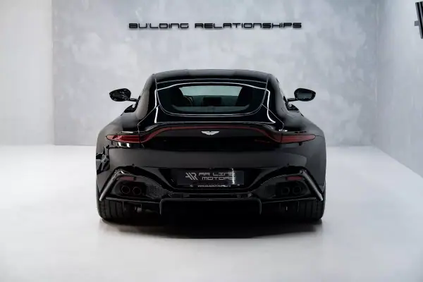 Aston Martin V8 Vantage Coupe 2019 - 144950 EUR, 31000 km - 31000km - foto 12 de 45