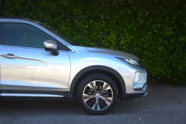 Mitsubishi Eclipse Cross 2018 - 19500 EUR, 33000 km - AUTO.MOTO.pt - 33000km - foto 5 de 20