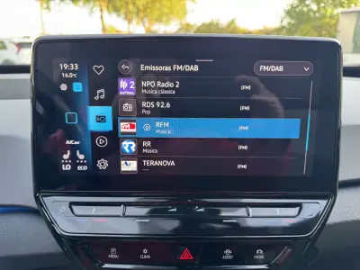 Volkswagen ID.3 2020 - 19900 EUR, 93000 km - AUTO.MOTO.pt - 93000km - foto 14 de 44