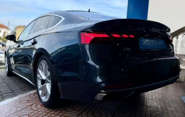 Audi A5 Sportback 2020 - 28950 EUR, 127000 km - AUTO.MOTO.pt - 127000km - foto 7 de 32